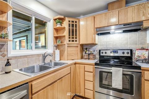 221 218th Pl SW, Bothell, WA 98021 photo 10