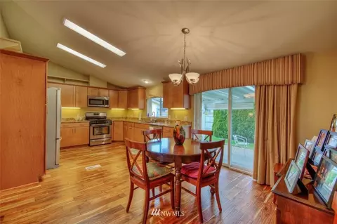 323 Willow St SW, Orting, WA 98360 photo 7