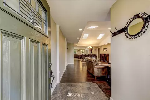 906 110th Pl SE, Everett, WA 98208 photo 2