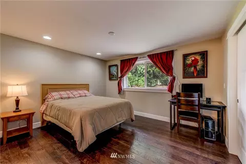 906 110th Pl SE, Everett, WA 98208 photo 17