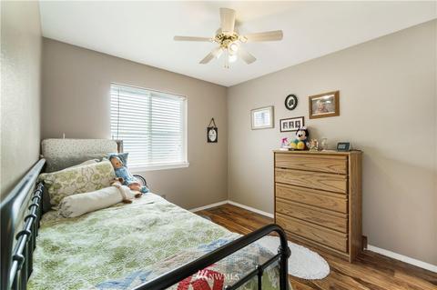 401 Kensington Ave NW, Orting, WA 98360 photo 16