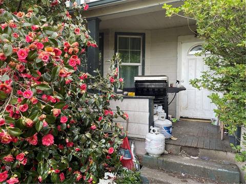 2314 Maple St, Everett, WA 98201 photo 2