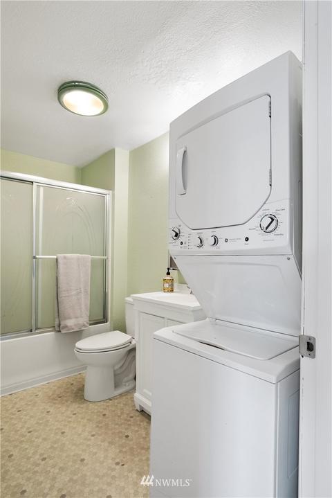 1618 Rockefeller Ave, Everett, WA 98201 photo 14