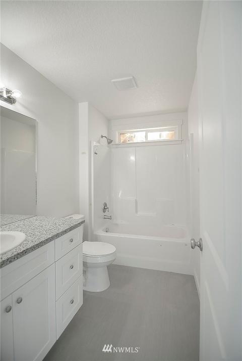 1240 33rd Ave, Longview, WA 98632 photo 16