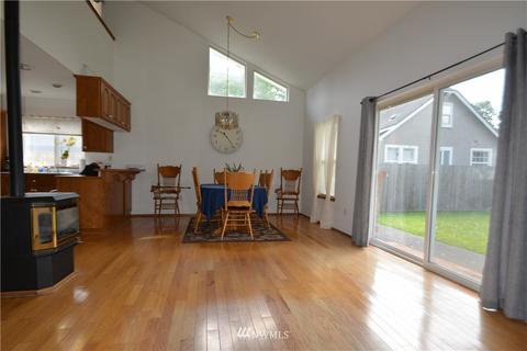 16319 64th St E, Sumner, WA 98390 photo 11