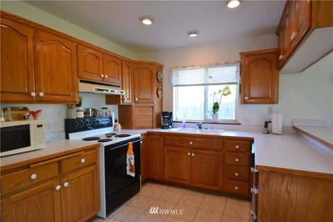 16319 64th St E, Sumner, WA 98390 photo 6