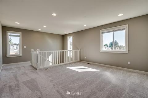 327 Hogan Dr, Enumclaw, WA 98022 photo 27