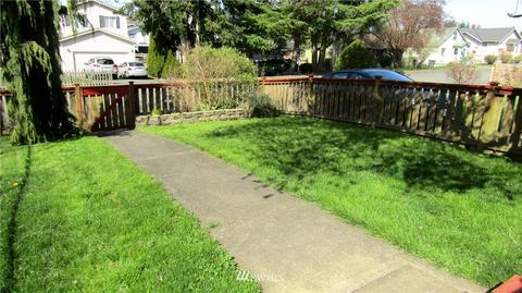 1329 Maple St, Everett, WA 98201 photo 5