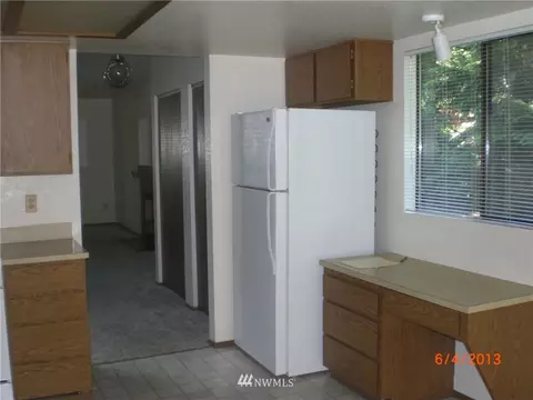 17213 Gravenstein Rd, Bothell, WA 98012 photo 9