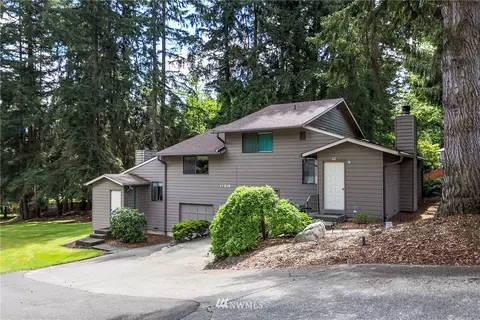 17219 Gravenstein Rd, Bothell, WA 98012 photo 3