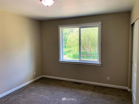 957 Tipsoo Loop N, Rainier, WA 98576 photo 7