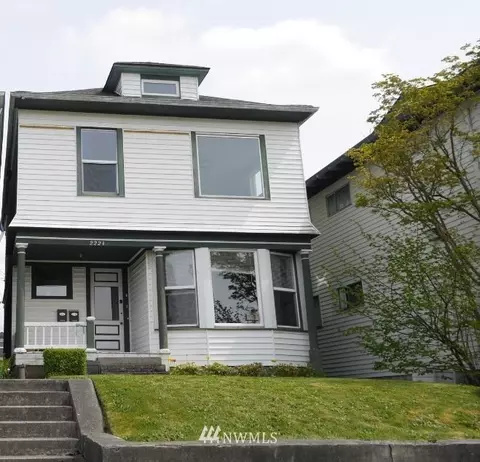 2223 Rucker Ave, Everett, WA 98201 photo 1