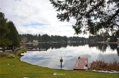 481 E Soderberg, Allyn, WA 98524 photo 22