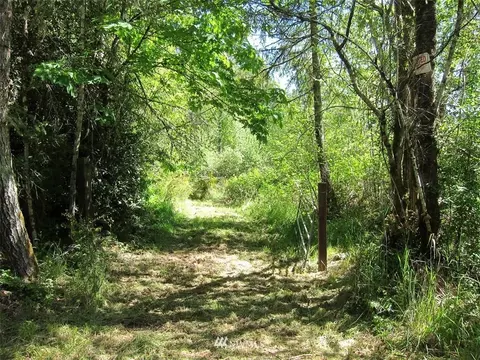 510 E Murray Rd N, Grapeview, WA 98546 photo 3