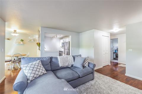 12404 E Gibson Rd #L102, Everett, WA 98204 photo 5