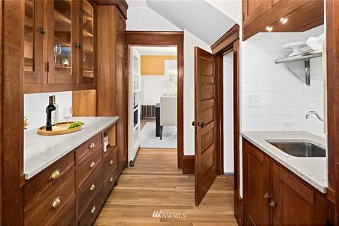113 Madrona Pl E, Seattle, WA 98112 photo 13