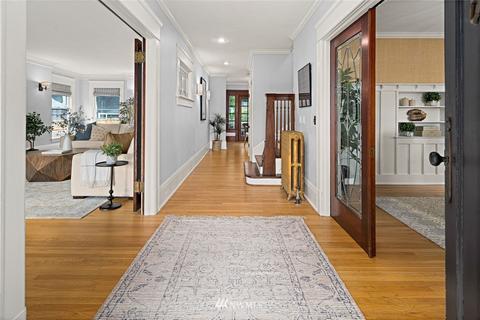 113 Madrona Pl E, Seattle, WA 98112 photo 2