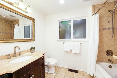 18418 94th Ave NE, Bothell, WA 98011 photo 16