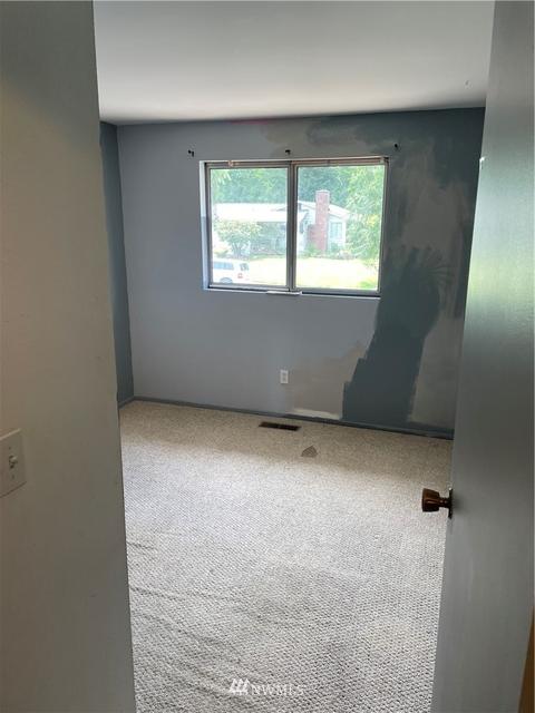 10018 NE 202nd St, Bothell, WA 98011 photo 12