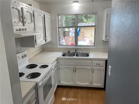 10018 NE 202nd St, Bothell, WA 98011 photo 7