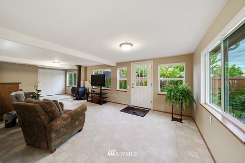 1260 Lafromboise St, Enumclaw, WA 98022 photo 9