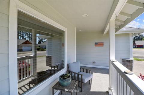 407 Raintree Loop Ct SE, Rainier, WA 98576 photo 5