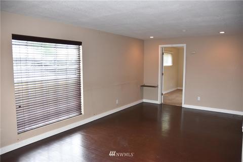 2136 48th Ave, Longview, WA 98632 photo 4