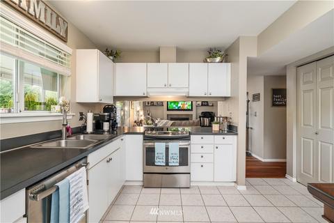 14409 141st St E, Orting, WA 98360 photo 4
