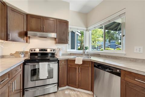 12006 NE 204th Pl #B102, Bothell, WA 98021 photo 9