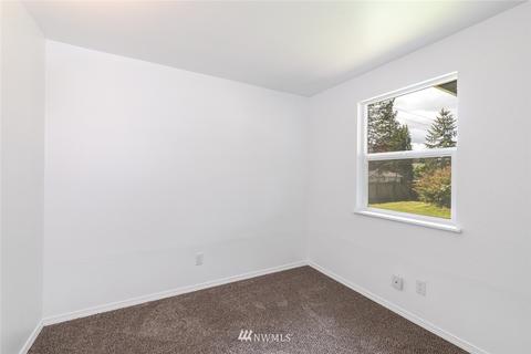 16718 17th Ave E, Spanaway, WA 98387 photo 24