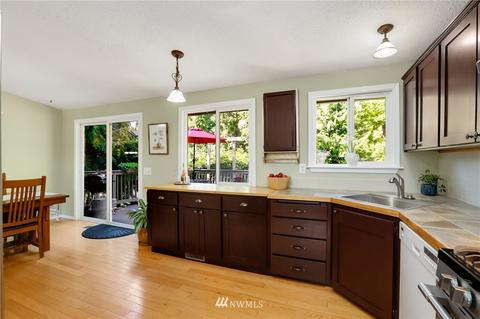 18906 27th Dr SE, Bothell, WA 98012 photo 10