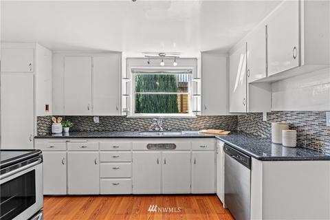 1923 Rockefeller Ave, Everett, WA 98201 photo 12
