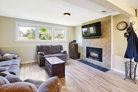 18000 North Rd, Bothell, WA 98012 photo 13