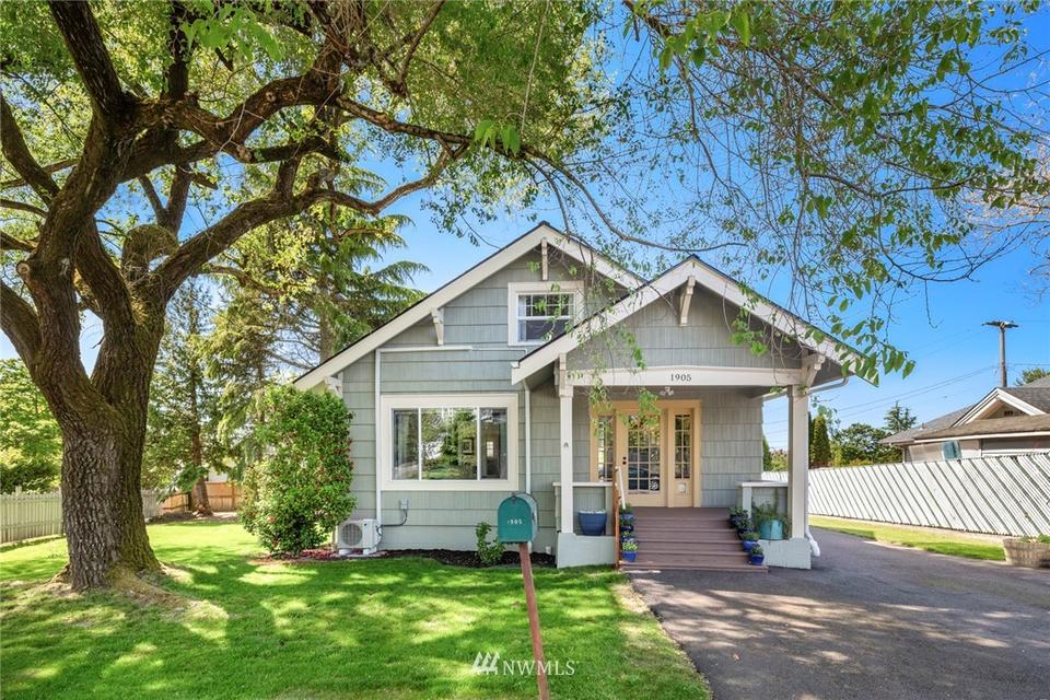 1905 Talbot Rd S, Renton, WA 98055 1 photo MLS 1773722 Movoto