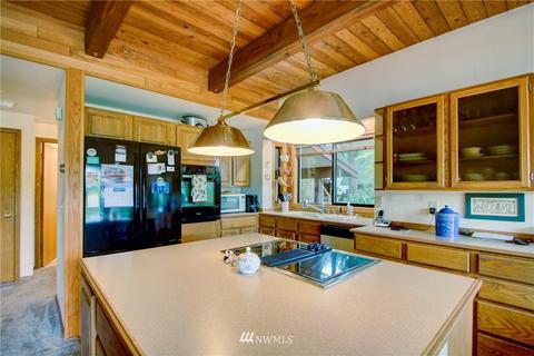 46683 Baker Loop Rd, Concrete, WA 98237 photo 10
