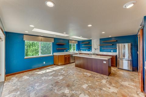 1014 Angle Ln, Everett, WA 98201 photo 17