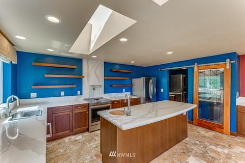1014 Angle Ln, Everett, WA 98201 photo 19