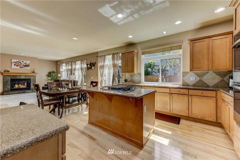 211 185th Pl SW, Bothell, WA 98012 photo 9
