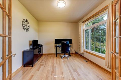 211 185th Pl SW, Bothell, WA 98012 photo 4