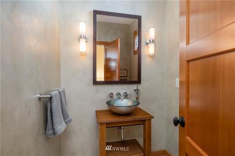 1146 18th Ave E, Seattle, WA 98112 photo 9