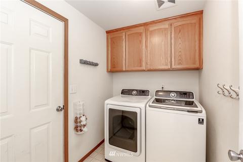 408 Christian Ct SE, Orting, WA 98360 photo 6