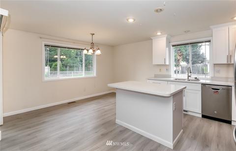 408 Christian Ct SE, Orting, WA 98360 photo 11