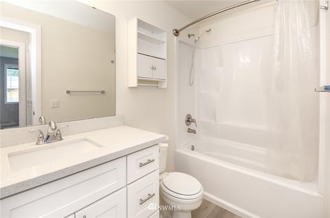 408 Christian Ct SE, Orting, WA 98360 photo 18