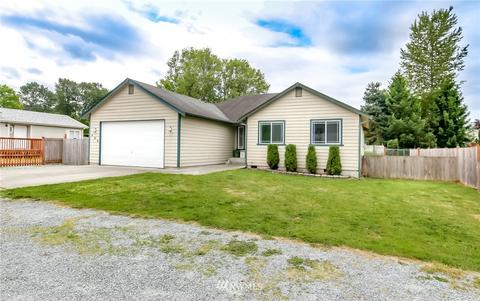 408 Christian Ct SE, Orting, WA 98360 photo 3