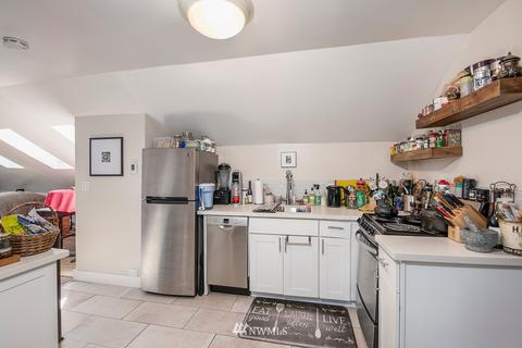 2511 N 50th St, Seattle, WA 98103 photo 7