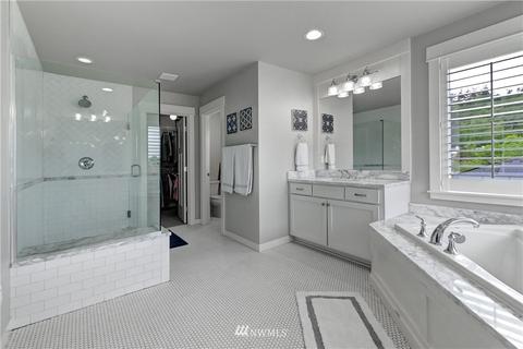 9818 NE 158th St, Bothell, WA 98011 photo 17