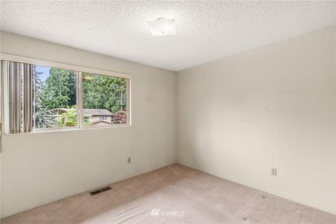 9622 NE 204th Pl, Bothell, WA 98011 photo 17