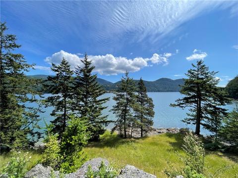 229 Tyee Dr, Eastsound, WA 98245 photo 3