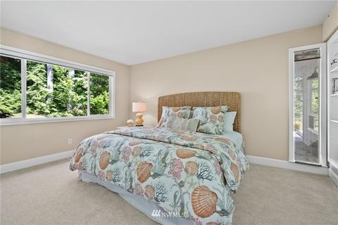 6580 E Grapeview Loop Rd, Allyn, WA 98524 photo 11