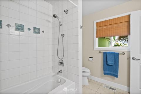 6580 E Grapeview Loop Rd, Allyn, WA 98524 photo 14